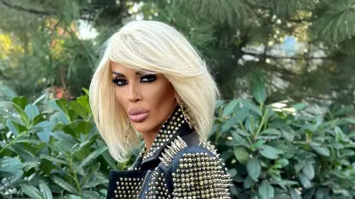 Cum arată Raluca Bădulescu în costum de baie. „Am suferit pentru poza asta de m-am tăvălit la propriu”