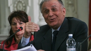 Ultima poză publică cu Ion Iliescu. Era foarte slăbit la 90 de ani