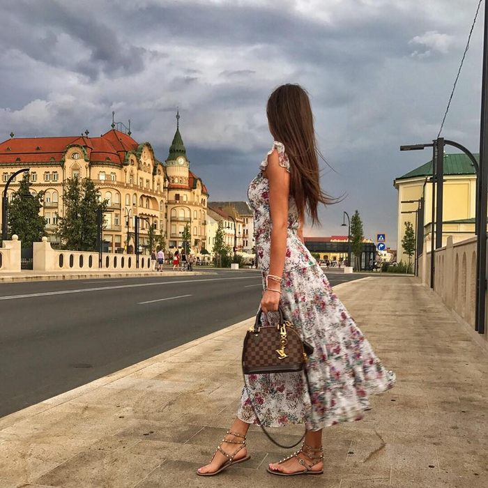 Cel mai nou cuplu din showbiz-ul românesc! Primele imagini cu ei împreună
