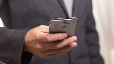 Bancul Zilei | La ora de psihiatrie studenții învață despre starea de calm, de iritare și de furie