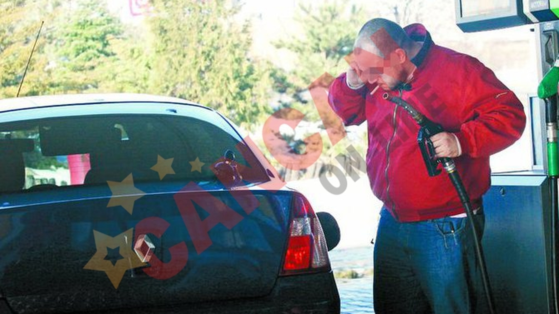 Ne-au lasat sa fumam in benzinarie!