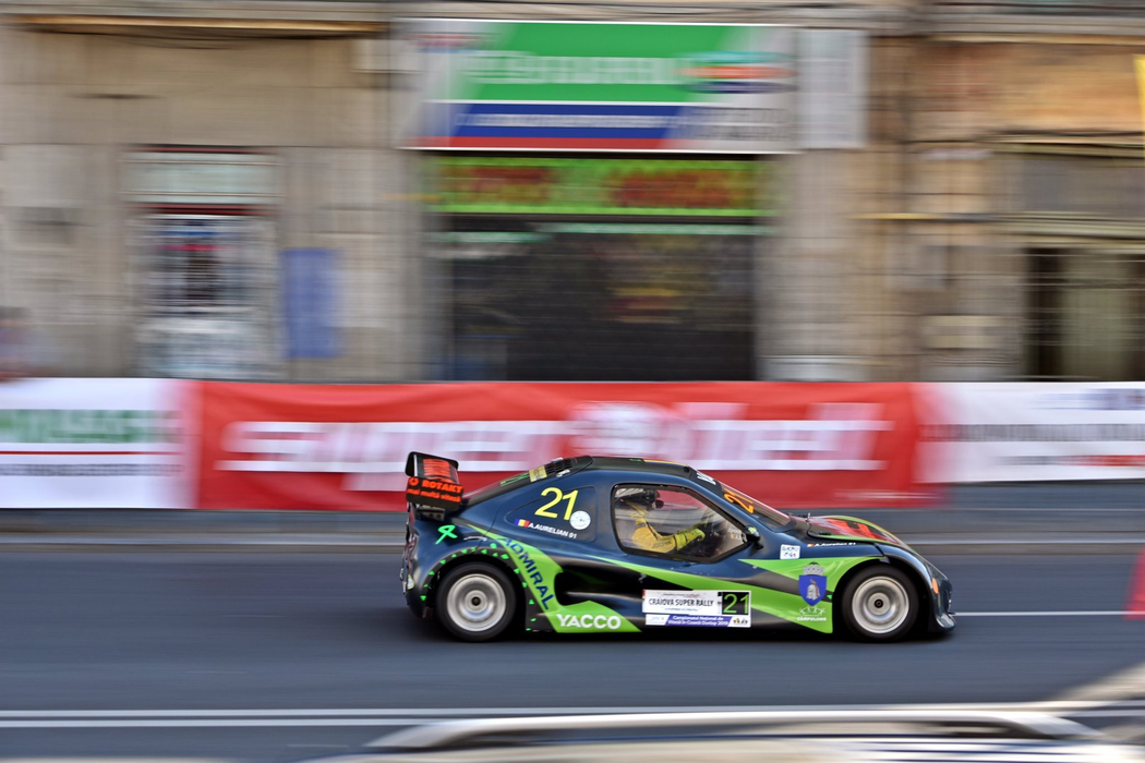 Din ring, pe traseul de curse! Cătălin Moroșanu, copilot la Craiova la Super Rally