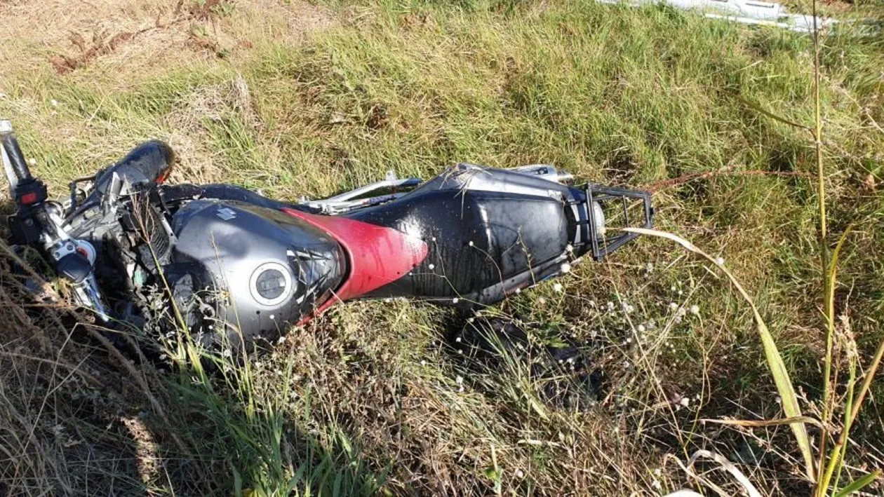 Accident rutier grav în Giurgiu. Un autoturism și o motocicletă, impact frontal. A fost solicitat elicopterul SMURD