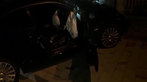 Un șofer din Pitești a tras un chef înainte de a se urca la volan, apoi și-a făcut praf mașina. A refuzat examinarea medicală și...