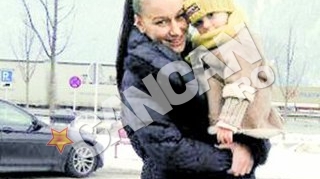 Raluca Sandu a scapat de cel mai mare cosmar al ei! A fost la un pas sa fie despartita de fiica ei