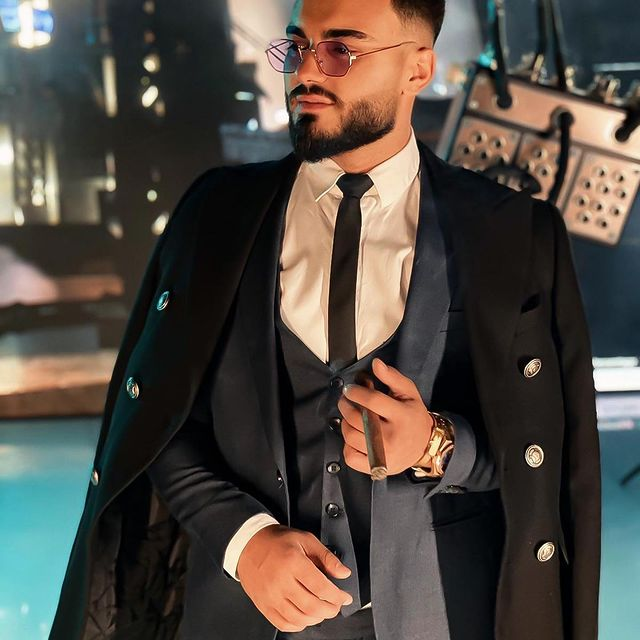 Jador, pus la zid de fostul producător! (Sursa: Instagram)