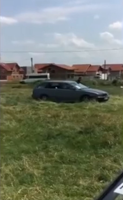 Șoferița care a plonjat cu BMW-ul în lacul Ghioroc, condusă pe utlimul drum cu drifturi și mașini tunate