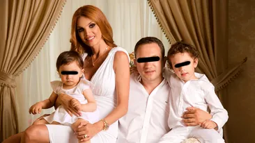 Cristina Spătar şi-a scos copiii la film! Cum au fost surprinşi cei trei