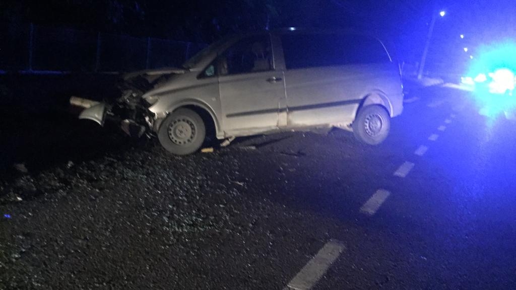 Accident cu șapte victime la intrarea în Bacău, trei copii au fost internați la terapie intensivă
