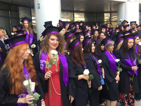 Oana Lis mai are un hop de trecut pentru a termina Facultatea de Psihologie: ”Viorel mă ascultă la lecții”