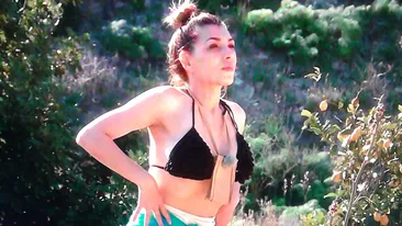 S-au incins la fermă! Maria Constantin se gândeşte numai la sex, iar Sorana s-a dezbrăcat ”Sexy, sexy ştiu că mă vrei...