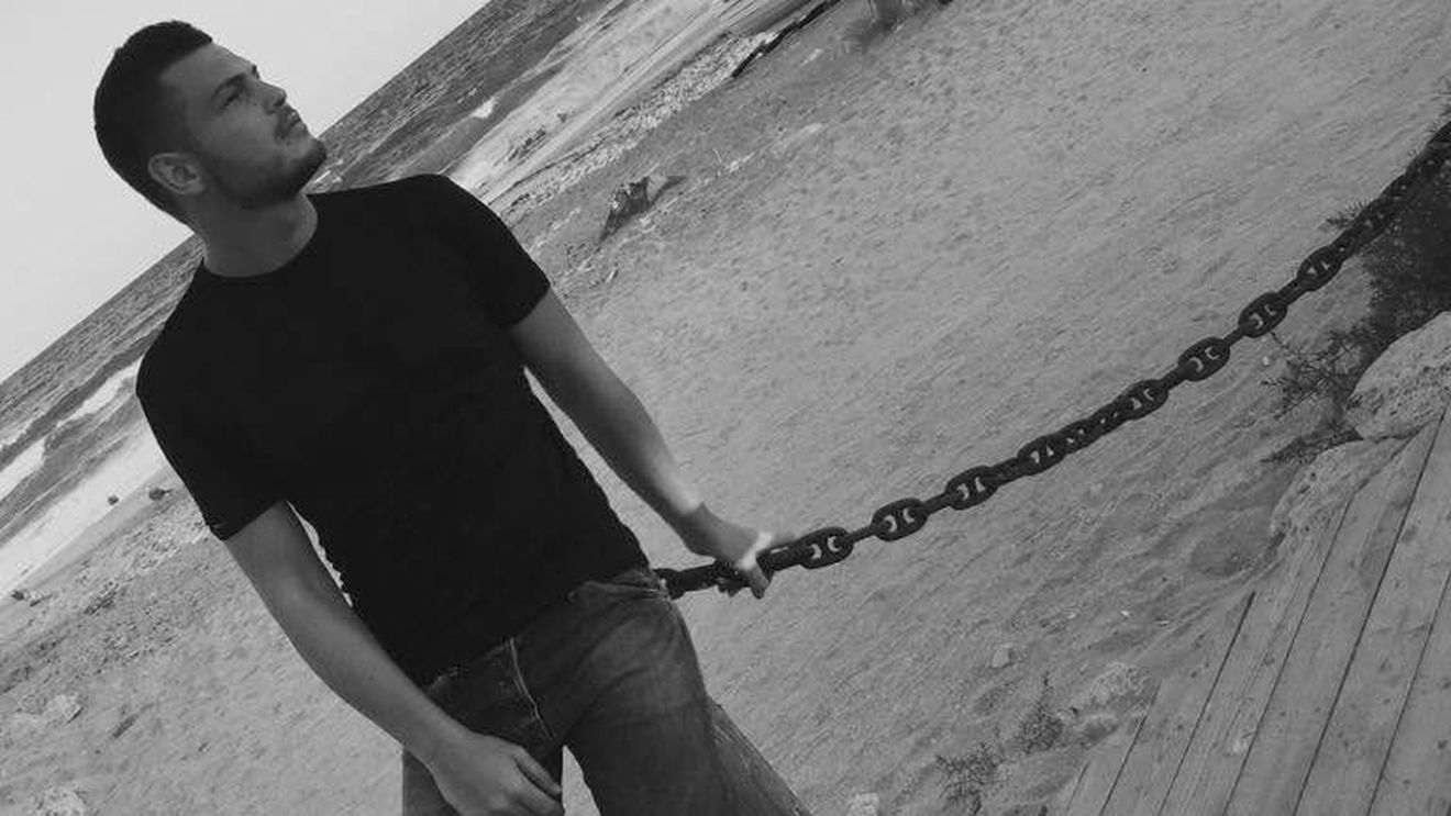 I-au furat identitatea şi i-au băgat familia în sperieţi! Răzvan Botezatu: ”I-au spus bunicii că am omorât o femeie pe trecerea de pietoni şi...!”
