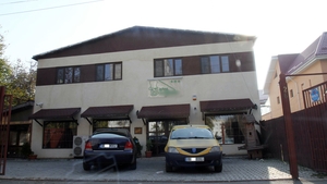Scandal intre politisti si doi bucuresteni, intr-un restaurant din sectorul 3! "Eu sunt seful sefilor, vreau taxa de protectie!
