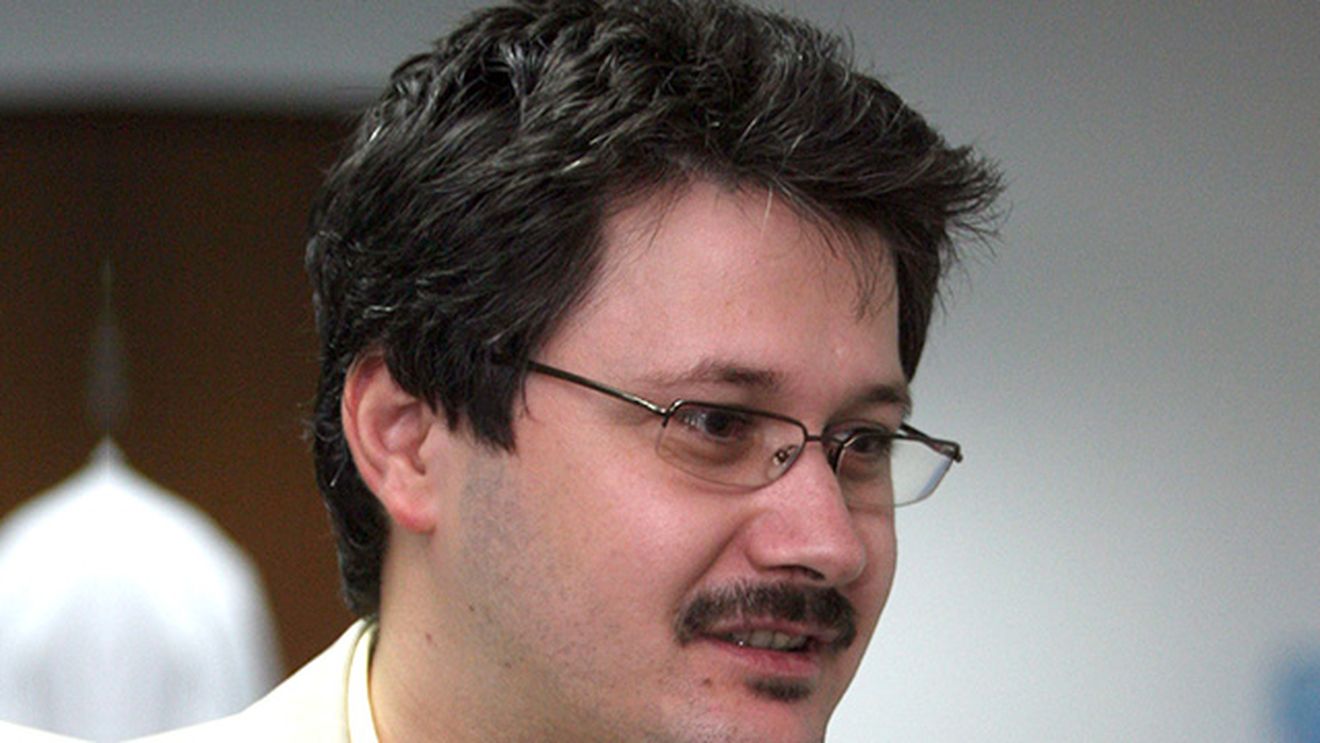 Conducerea de la INVATAMANT invata elevii care au picat BAC-ul sa faca milioane din pariuri!