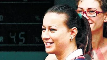 Si-a scos tatuajele de dragul lui Castellano