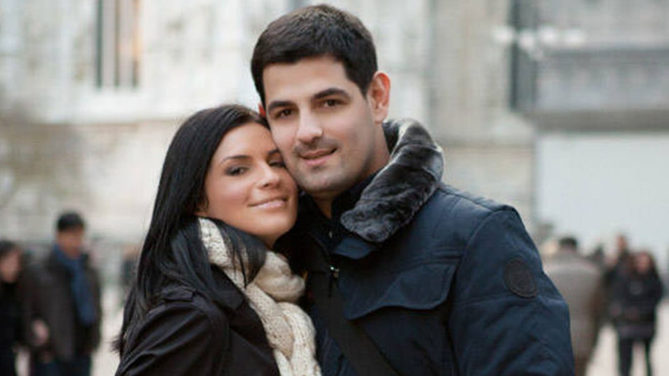 ELLIE WHITE, scandal de proporţii cu tatăl copiilor ei: "Am dat cu palma foarte tare"