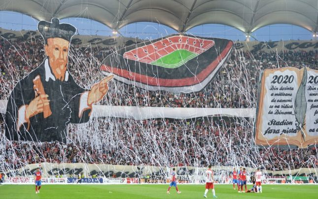 Suporterii lui Dinamo au fost mereu la înălţime
