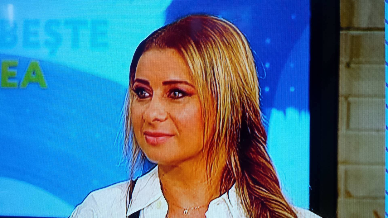 Anamaria Prodan şi-a schimat culoarea ochilor! Vedeta i-a hipnotizat pe toţi cu noua ei privire