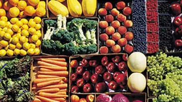 100 de tone de legume si fructe au fost vandute, astazi, in deschiderea noii Piete Obor