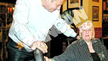 Clubul Seniorilor creat de Stefan Florescu implineste 5 ani. Petrecere pentru veteranii sectorului 6