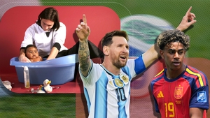 Povestea din spatele fotografiei în care Lionel Messi îi face baie lui Lamine Yamal. Mulți cred că este făcută cu AI, însă este cât se poate de reală