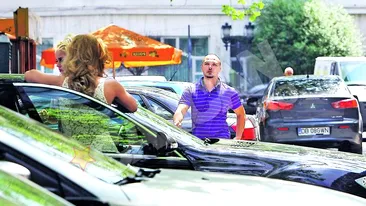 Puya  umbla cu haremul dupa el