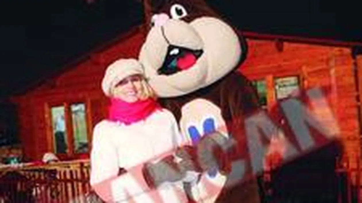 Anastasia Lazariuc a adoptat 16 copii pentru o seara