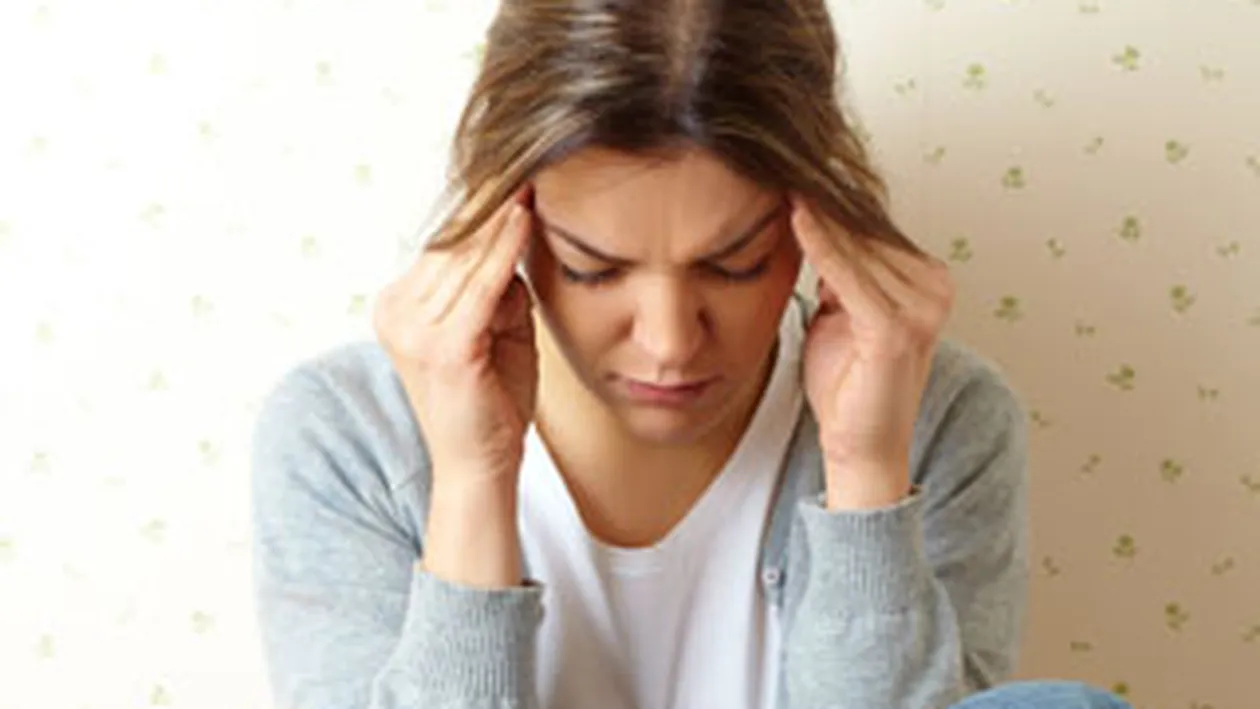 Jumatate dintre romani au dureri de cap, cel putin o data pe luna