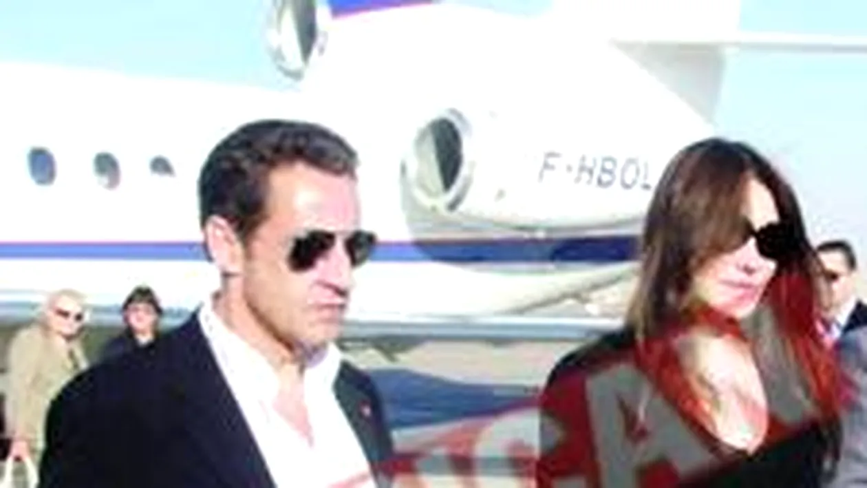 Sarkozy si-a scurtat vizita in Anglia de dragul Carlei