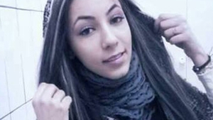 O bârlădeancă de 19 ani a fost dată în urmărire națională! Părinții cred că a fost răpită