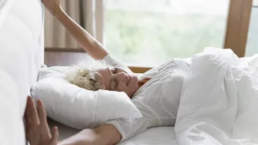 (P) Te trezești mai obosit decât te-ai culcat? Adevărul despre salteaua ta și somnul de proastă calitate