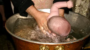Ce măsuri a luat BOR,  după cazul bebeluşului din Suceava care a murit după botez