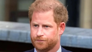 Prințul Harry a plecat de acasă și s-a întors în Europa! Cârcotașii au avut o surpriză când au văzut cine-l însoțește