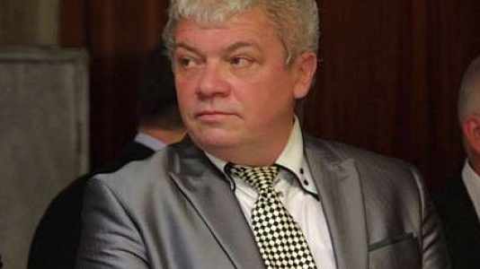 INCREDIBIL. Execuţie ISIS, făcută cu drujba de un politician român! 