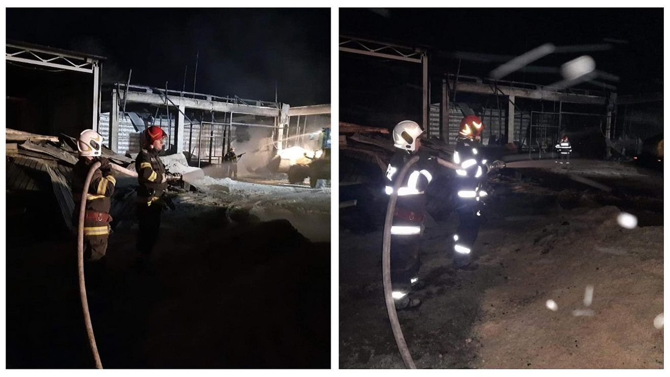 Incendiu devastator în Argeș! Timp de 7 ore, salvatorii s-au luptat cu flăcările violente care au cuprins o hală