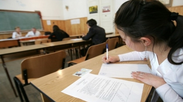 Rezolvarea subiectelor la limba română, de la Evaluarea Națională 2018