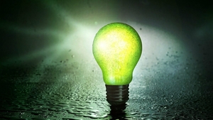 Statul dă undă verde la energia eco. Românii vor primi bani pentru a cumpăra becuri cu led