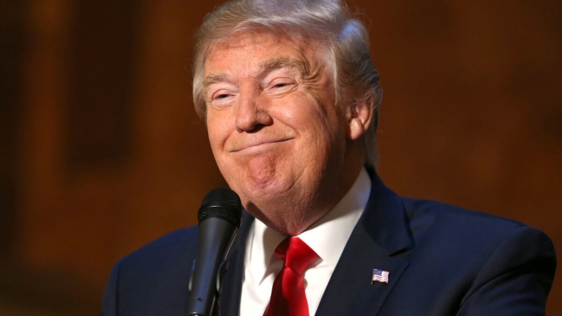 Cât costă dacă vrei să iei masa cu Donald Trump? Suma este demențială