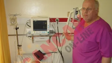 Politist injunghiat in piept de un betiv