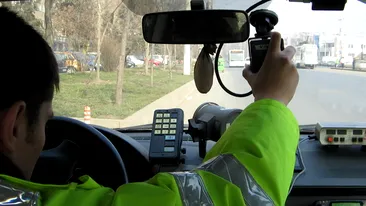 Politistii au crezut ca s-a defectat radarul! Cu ce viteza circula un pusti de 18 ani pe Autostrada Transilvania