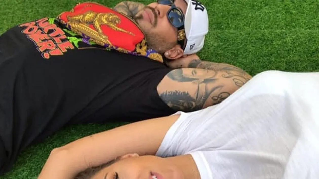 Antonia, în lacrimi după ce Alex Velea și-a făcut un nou tatuaj: “Am rămas fără cuvinte”. Ce și-a desenat artistul