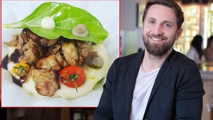 Nu este o glumă! Cât costă o porție de momițe de vițel în restaurantul lui Dani Oțil din București