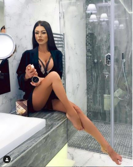 Bianca Drăgușanu, surprinsă în compania fostului iubit al Anei-Maria Mocanu în Dubai. Ce selfie și-au făcut fosta prezentatoare și Rareș Ciortan