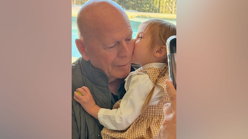 Bruce Willis a împlinit 71 de ani. Imagini de colecție publicate de Demi Moore cu actorul și nepoata sa