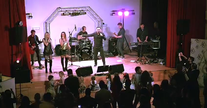 Ștefan Stan și trupa lui au concertat la Londra, în premieră
