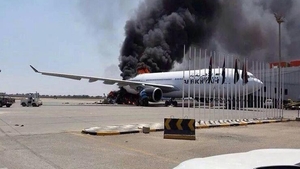 Teroare și haos la Tripoli: Aeroportul, atacat cu rachete când au ajuns delegaţiile ONU şi ale Franţei