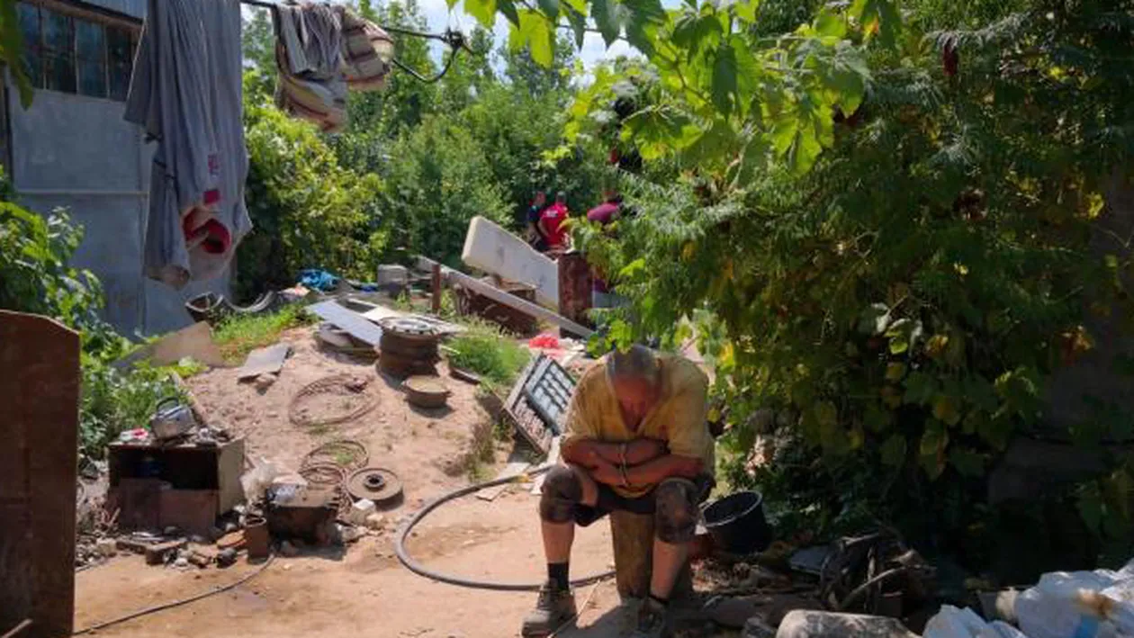 EXCLUSIV | Veterani din MAI spun că l-ar fi scos la poartă pe Gheorghe Dincă, cu tot cu martori, şi ar fi cercetat perimetrul