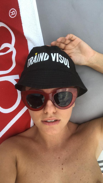 Alexandra Stan, dezbrăcată pe site-urile +18 din SUA! Imagini din intimitatea cântăreței, făcute publice