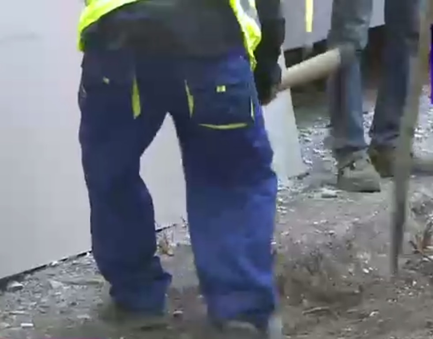 Crimă înfiorătoare în București! Un vietnamez a fost ucis cu sânge rece. Polițiștii sunt în alertă și îl caută pe suspect