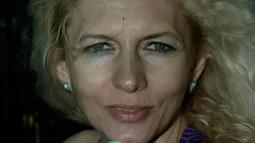 Israela e minciuna pe langa ea! Regina caselor de amanet a divortat si si-a tras o brigada de pustani!